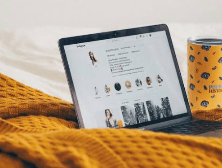 How to Create a Professional Media Kit That Wins Brand Deals